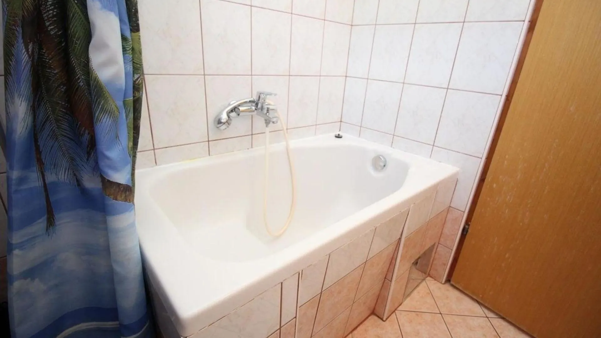 Charmantes Appartement In Baska Mit Eigenem Balkon - B59619 0*, 巴斯卡